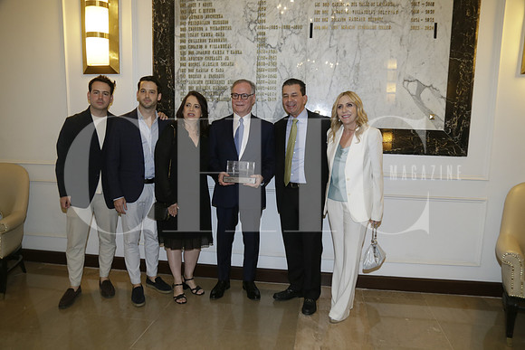 Gastón Iturralde, Alejandro Iturralde, Piny Zambrano de Iturralde, Luis Iturralde, Gonzalo Lozano y Dora Pérez de Lozano