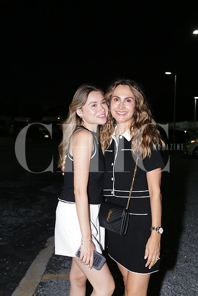 Ana Sofia Hernández y Marian Hernández 0