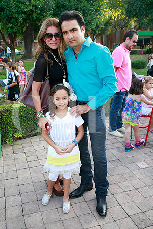 Elsa de Treviño, Alejandro Treviño y Balbina Treviño