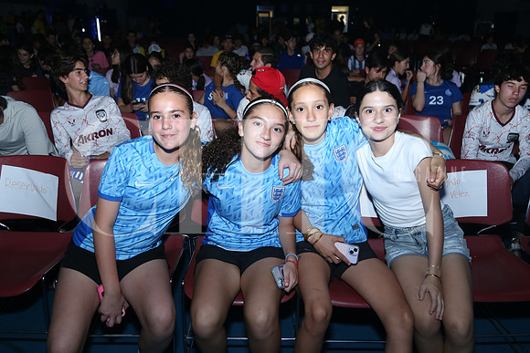 Ana Sofia Laneado, Samantha Escobar, Daniela Carvajal y Chantal Salazar 1
