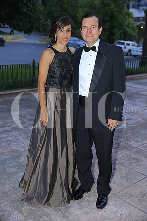 Maricarmen Fernández de González y Alfonso González (1)