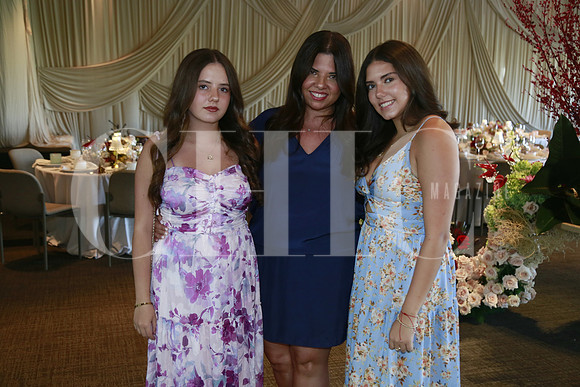 Mia Serna, Raquel Serna y Eva Serna