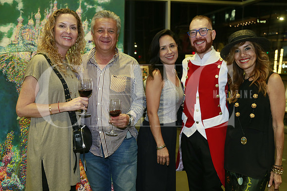 Cristy Barker, Agustin Suárez, Daniela Canales, César Peralta y Olga Mejia