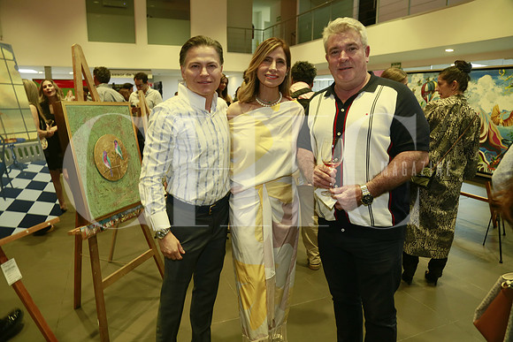 Enrique Alanis, Paulette Moreno de Alanis y Mauricio González (3)