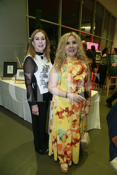Nancy Montemayor y Norma González (3)