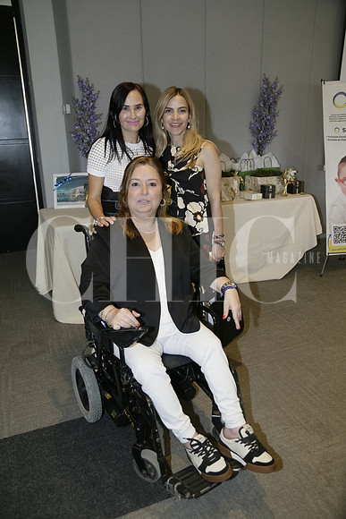 Nina Saánchez de Villarreal, Sandra Peña y Hannia Stahl