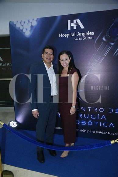 Cristóbal Rodriguez y Stefany Saldivar (2)
