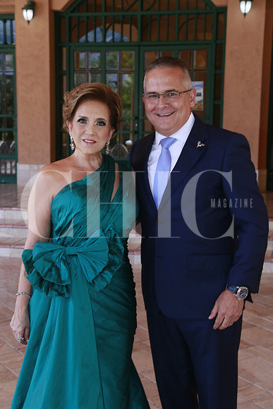 (papás del novio) Claudia Ramírez y Juan José De Isla