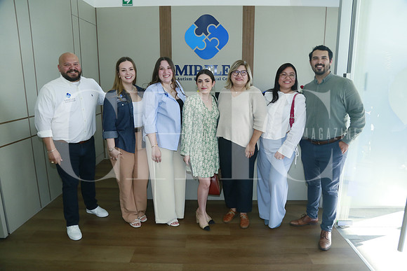 Gerardo Mireles, Valentina Salvador, Paula Treviño, Audrey Cano, Gabriela Martínez, Victoria Aguilera y Alejandro Guardiola (2)