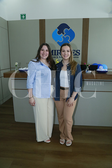 Paula Treviño y Valentina Salvador (3)