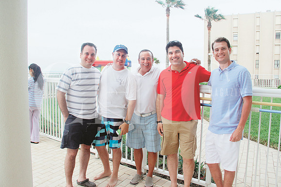 Arturo Loustanau, Héctor Cruz, René Salinas, Eduardo Molina y Pablo Páez