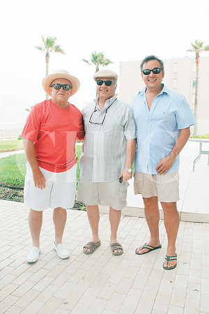 Homero Cuéllar, José Rodolfo Parás y Arturo Galván