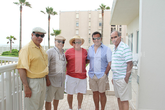 Gilberto Villarreal, José Rodolfo Parás, Homero Cuéllar, Arturo Galván y Sergio González