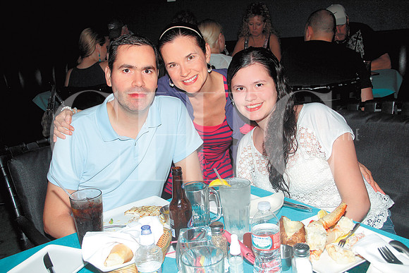 José Grassano, Ana Sofi Grassano y Ana de Grassano