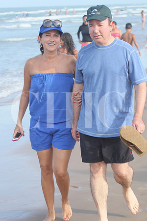 Mónica G. de Garza y Antonio Garza