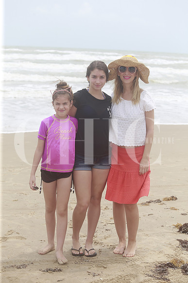 Monet Moellr, Caty Cardenas y Marcela Vela de Moeller