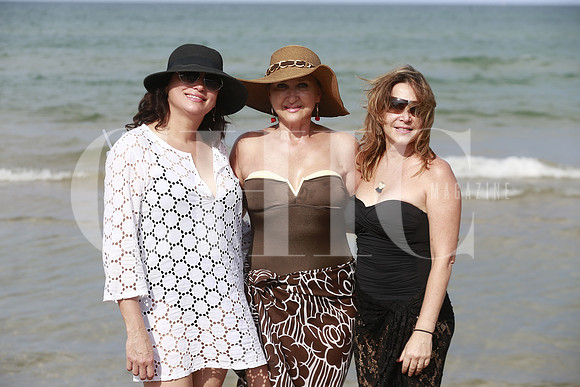 Nelly de Garza, Lisa Gonzalez de Andonie y Sandra Samar de Fernandez