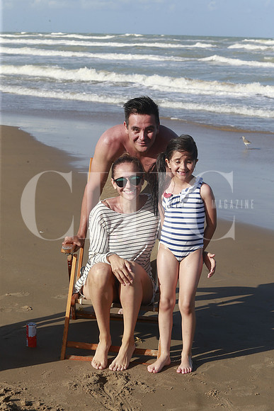 Alia Charval de Villarreal, Raul Villarreal y Galia Villarreal