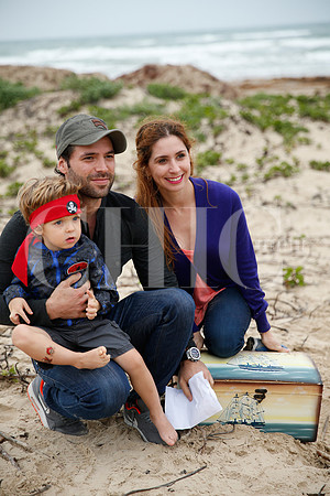 Alberto Domene Jr. Alberto Domene y Mariana Lambretón de Domene (3)
