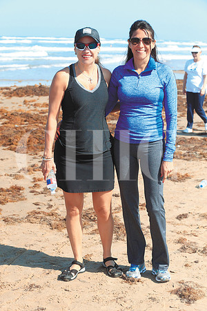 Ana Laura de Mendez y Mimi Conti