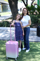 Erika Cervantes y Teresa Munrro2