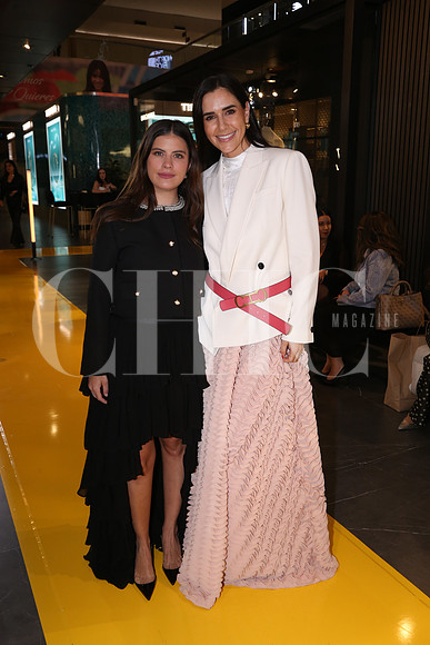 Valeria Serna y Ale Rubio 0
