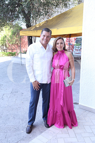 Javier Bermea y Gabriela González 0