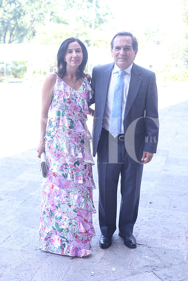 Mónica Herrera de Escamilla y Jesús Escamilla 0