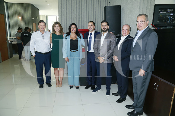 Javier Elosua, Claudia Caballero, Itsel Castillo, Luis Susarrey, Juan Pablo Castuera, Mario Páez y Alvaro Fernández (2)