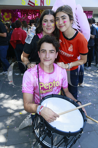 Balbina Pérez y Carolina Martínez y Gabriel Carrillo (3)