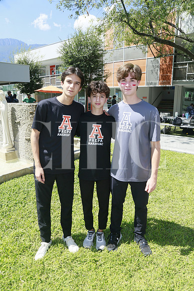 Evaristo Martínez, Andrés Villarreal y Dario Marroquin (2)