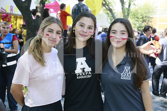 Lorenza Tellez, Mariana Gutíerrez y Romina Gracida