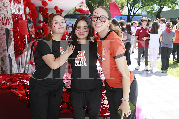 Paulina Rodríguez, Lucia Buenrostro y María Egan