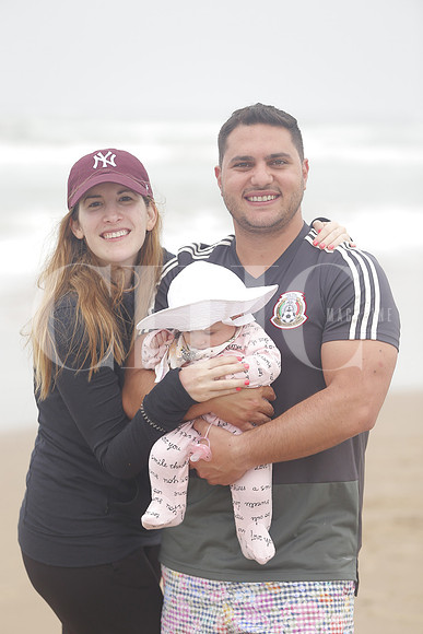 Caty Bueno, Eduardo Sanchez y Jimena Sanchez Bueno 5
