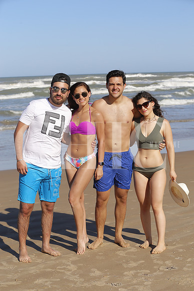 Diego Contreras, Karenny Villarreal, Angel Villarreal y Lorena Ancer 5