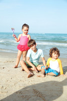 Carolina Elizondo, Gabriel Elizondo y Emiliano Elizondo