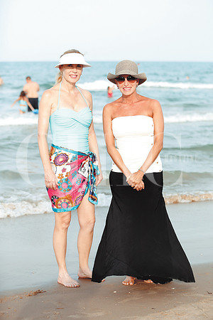 Monica Orozco de Sanz y Graciela Calderon de Rubio