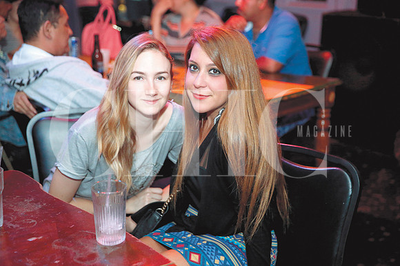 Cordelia Odriozola y Sandy Martínez