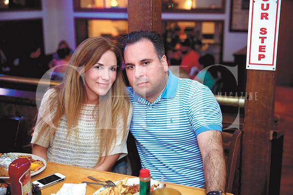 Martha Farías y Arturto Lousataunau (1)