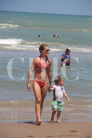 Denisse Ramonfaur de Farías y Rodolfo Farías (8)