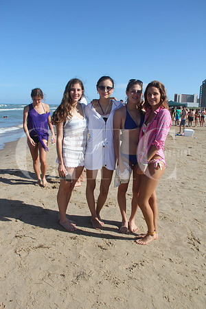 Criseli Pérez, Cristina Peña, Danika Pérez y Laura González