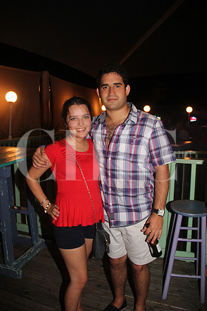 Camila Alarcón y Alfredo De León