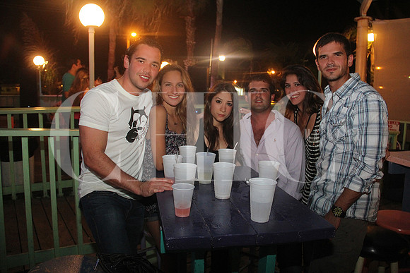 Enrique González, Melissa Danaé, Alejandra Barrera, Raúl González, Daniela Cantú y Eduardo Martínez (2)