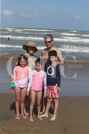 Jose Luis Rosiñol, Diana de Rosiñol, Victoria Rosiñol, Valentina Rosiñol y Jose Andfrs