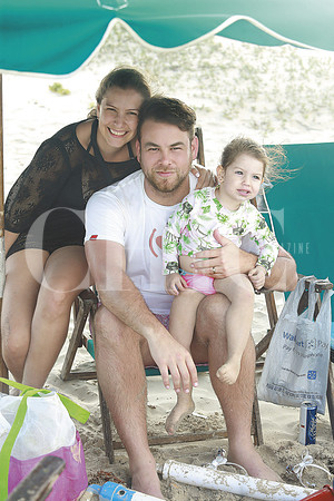 Andrea Livas de Maldonado, Miguel Maldonado y Angy Maldonado