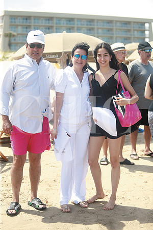 Homar Páez, Miriam de Páez y Florencia Páez