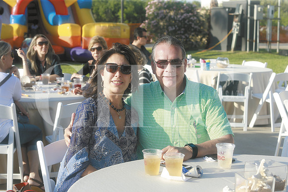 Elvia Garza y Eduardo Arechavaleta