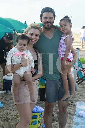 Eva Sanchez de Paez, Ema Paez. Alejandro aPez y Paula Paez