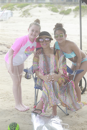 Mariana Bollella, ;Margarita Fernandez y Barbara Gonzalez