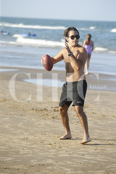 Adrián Gonzalez (8)